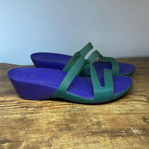 CROCS Patricia Women’s 10 Purple Green Slip on Sandals Shoes - Picture 3 of 8